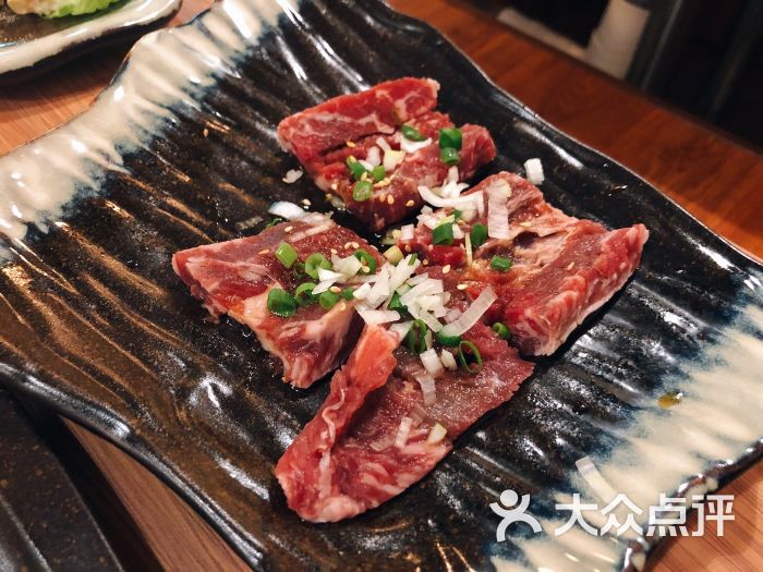 牛匠屋日式炭火烧肉