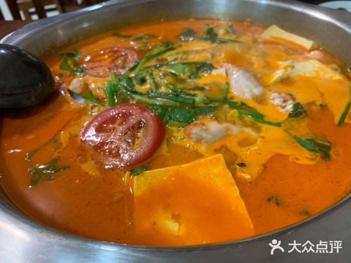 正宗苗家酸汤鱼酸汤鱼图片