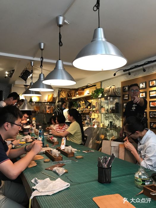 our custom手工皮艺皮具diy工作室(青年路店)图片