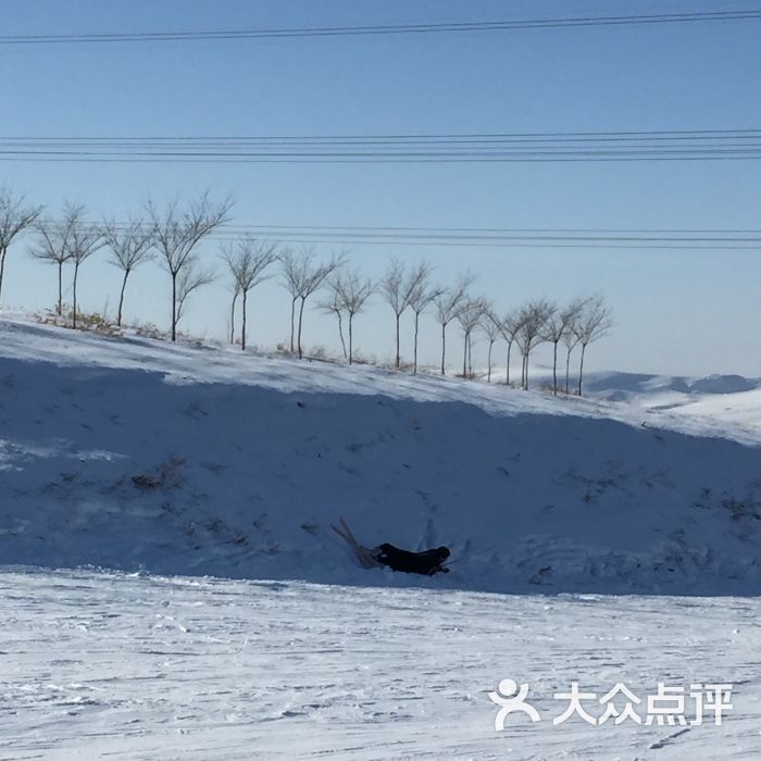 大美西域滑雪场图片 - 第1张