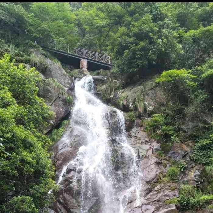 庐山西海大峡谷-"交通:在永修县内,离西海温泉不远,.