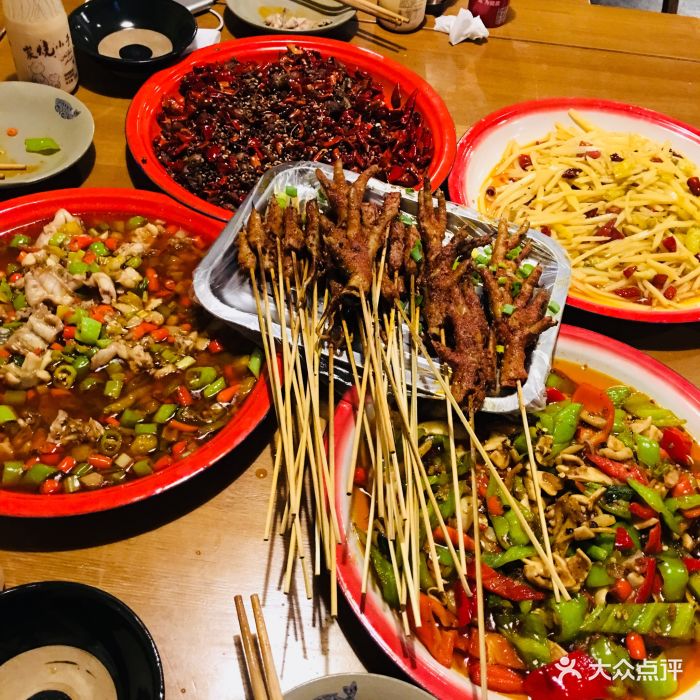 花间半步颠小酒馆图片 - 第405张