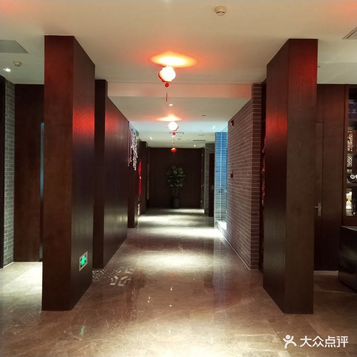 龙佳睿途酒店大堂图片