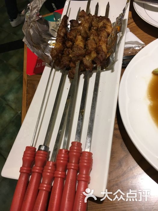 阿罗新疆餐厅(金玉兰广场店)羊肉串图片 - 第5张