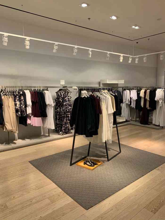 cos(万象城店)