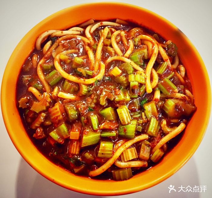 啊臻味道米粉酱香牛肉炒米粉图片