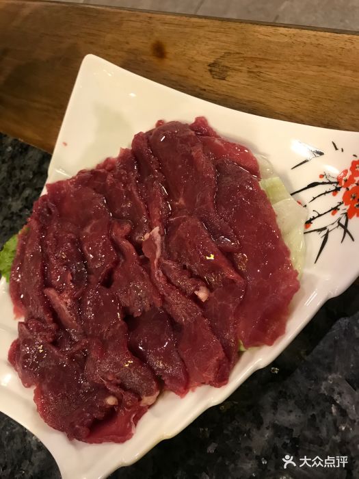 现切牛肉