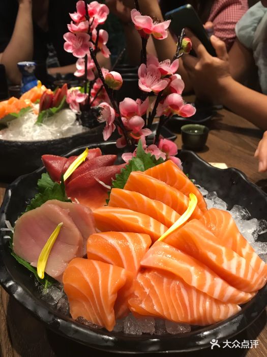 三文鱼刺身拼盘