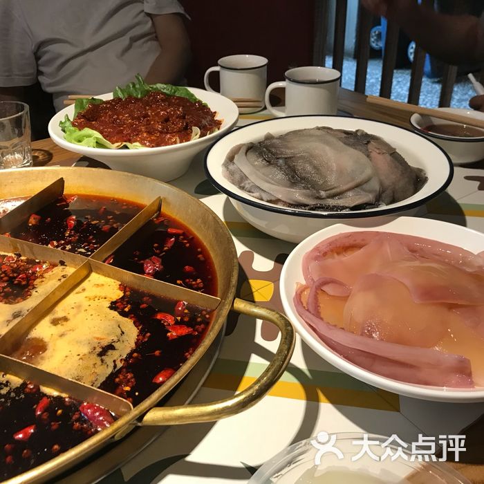 莺花渡火锅