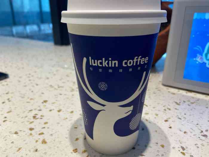 瑞幸咖啡luckincoffee(眉山管理委员会店)