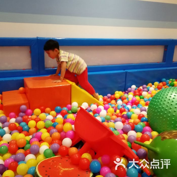 奇乐岛儿童乐园