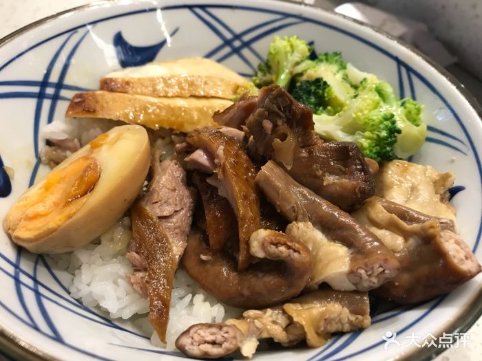 陈鹏鹏鹅肉饭店(万象天地店)鹅肉拼粉肠饭图片 - 第493张