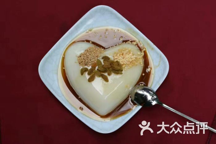 "三道味""泉水手工凉糕".乐山全城唯一,我最爱吃的型凉糕.
