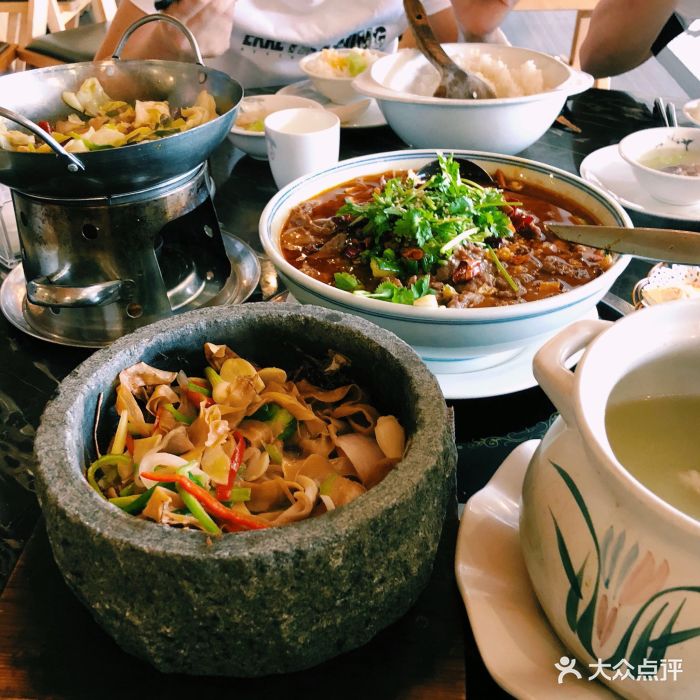 食为记新概念私房菜(金井店)-石锅菌菇图片-晋江美食