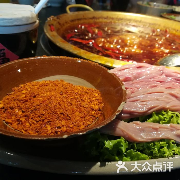 水八块饕餮老火锅