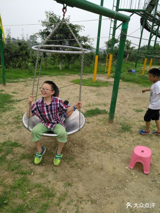 成都市龙腾青少年素质培训基地图片