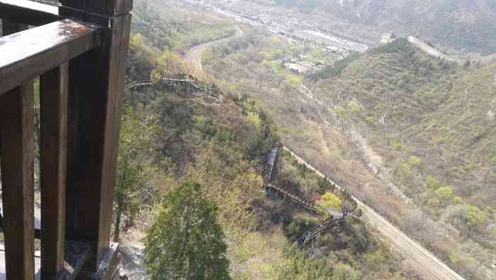 居庸关花海-"打卡网红景点居庸关花海栈道(免费景点)