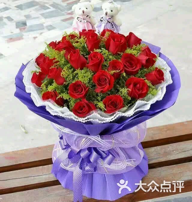 鲜花花束礼盒图片 - 第1张