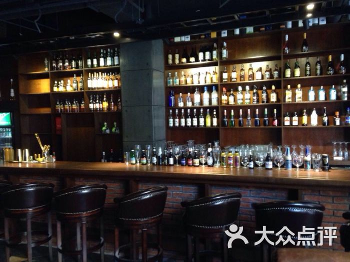 next酒吧