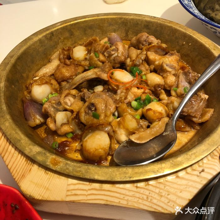 铜盘帆立贝蒸鸡