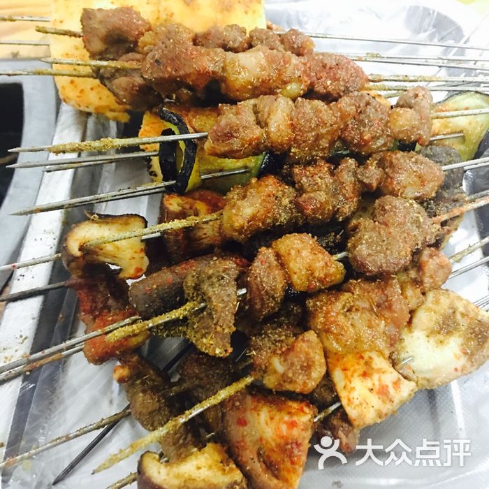 小山羊烧烤