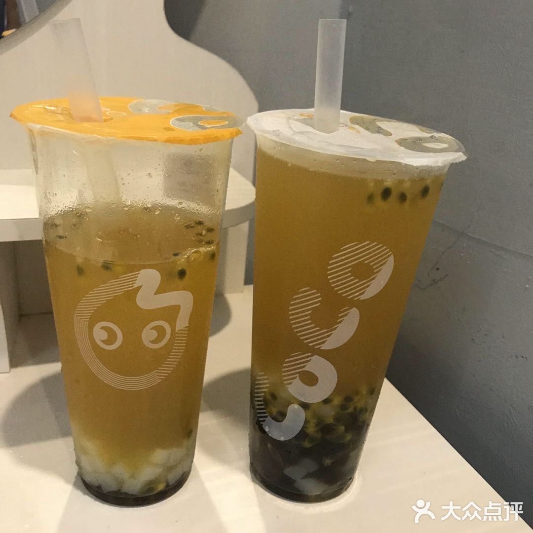 coco都可海岸城店百香果双响炮