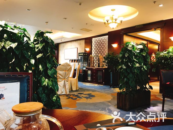 石榴花开餐厅图片 - 第1张