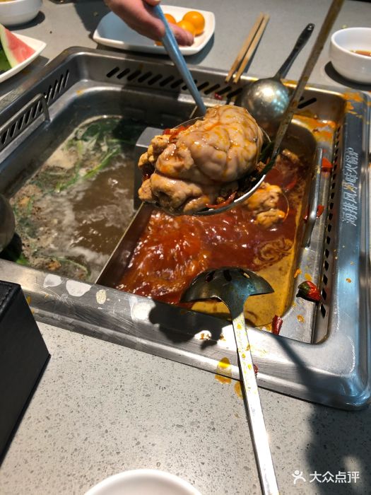 海底捞火锅(新松江城店)猪脑图片 - 第2张
