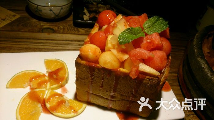70后饭吧(上南店)生日蛋糕图片 - 第1张