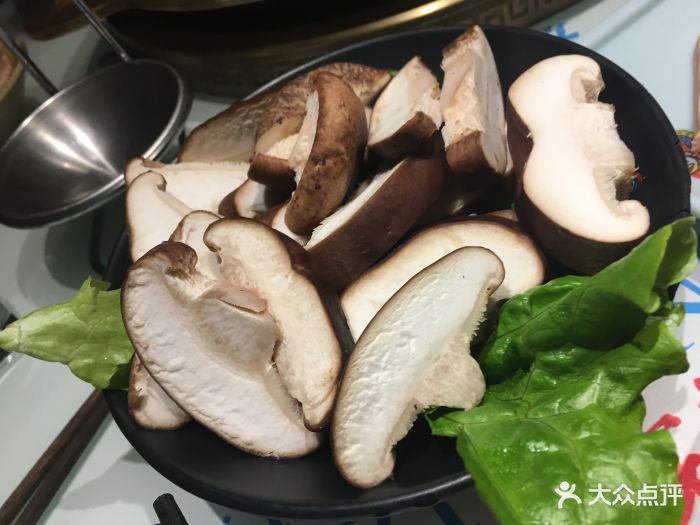 辣庄重庆老火锅(中央大街店)香菇图片 - 第310张