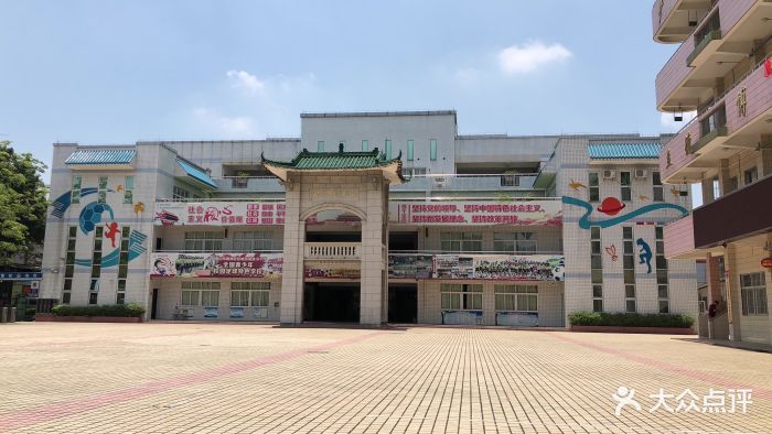 叠滘小学-操场图片-佛山学习培训-大众点评网