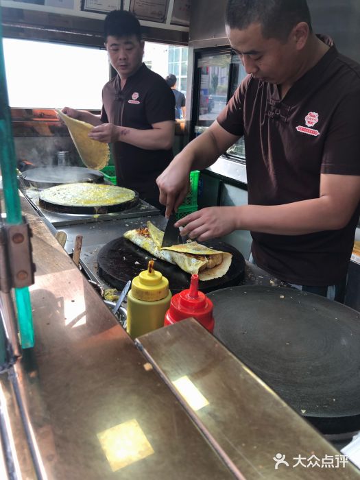 南楼煎饼(南市店-煎饼果子(油条-菜-煎饼果子(油条)图片-天津美食