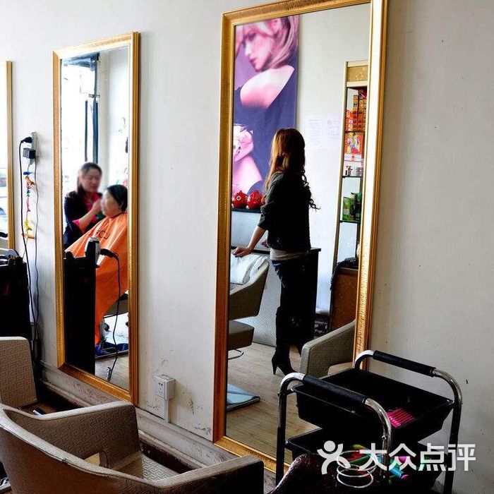 阿萝拉造型