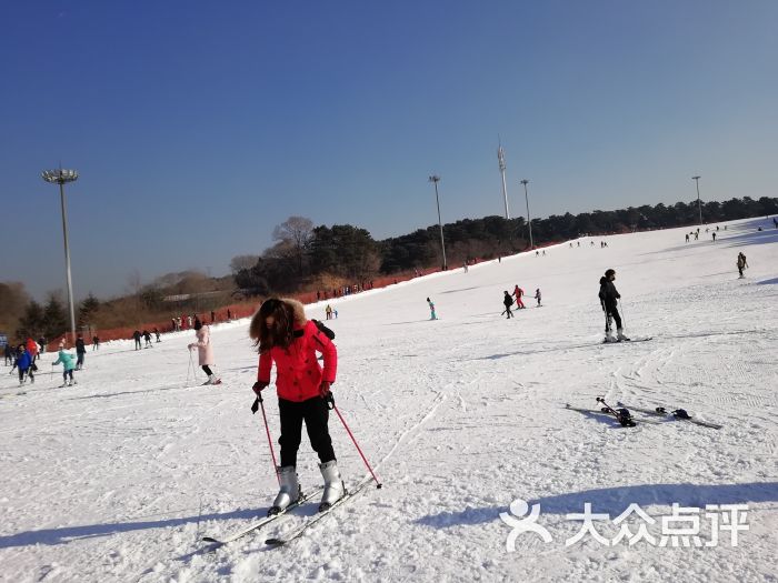 棋盘山冰雪大世界滑雪场图片 - 第3张