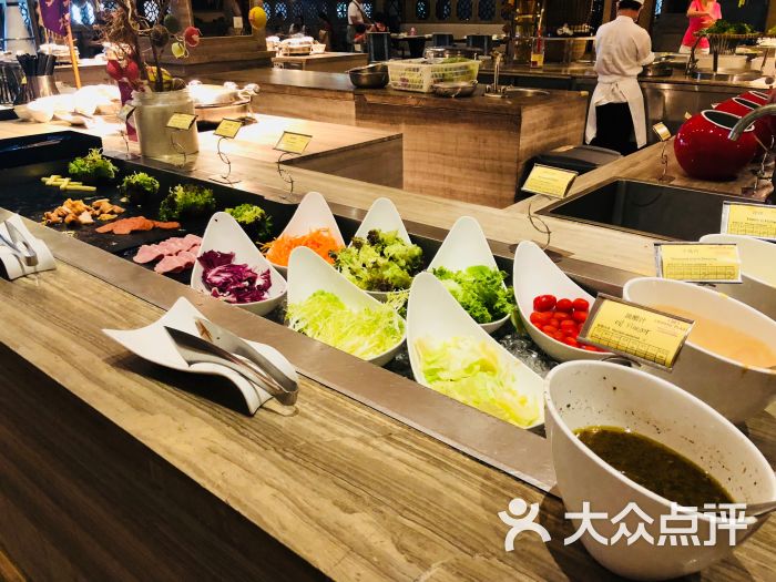 自助餐厅早餐