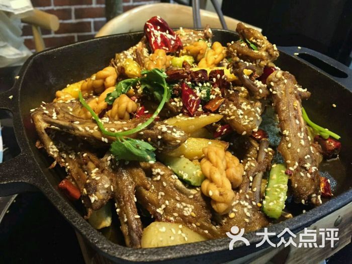 老饕干锅鹅翅