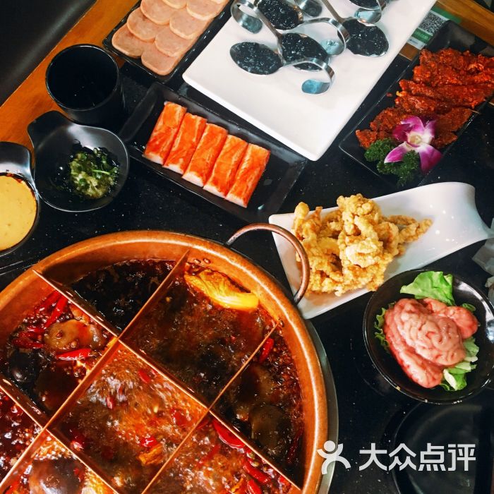 香传承重庆火锅(漳州二路店)九宫格火锅图片 - 第1张