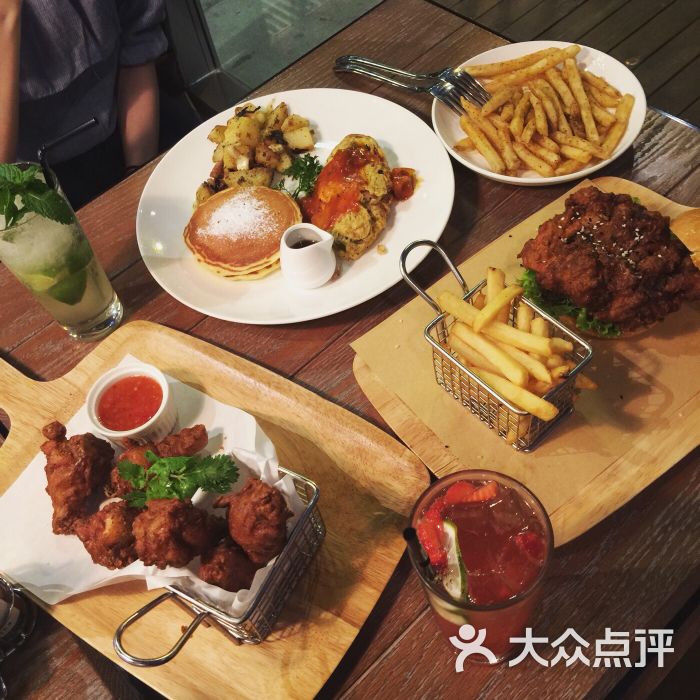 mrpancake松饼手机(香港先生店)所有点评15-06-29mrpancake将计就计电视剧广场v手机光看图片