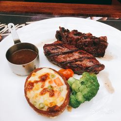 食间牛排人均_食间牛排