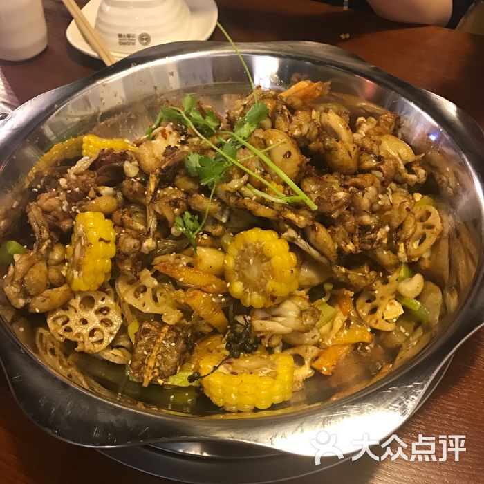 干锅牛蛙(大份)