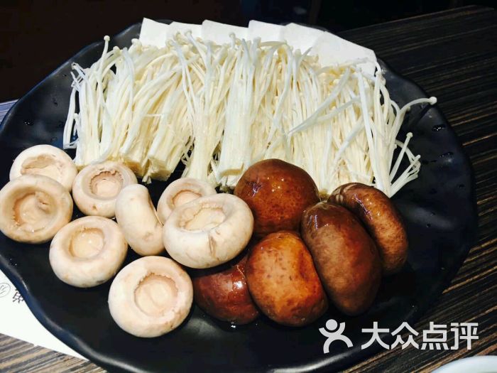 火炉故事岩石烤肉(崂山丽达店)蘑菇拼盘图片 第281张