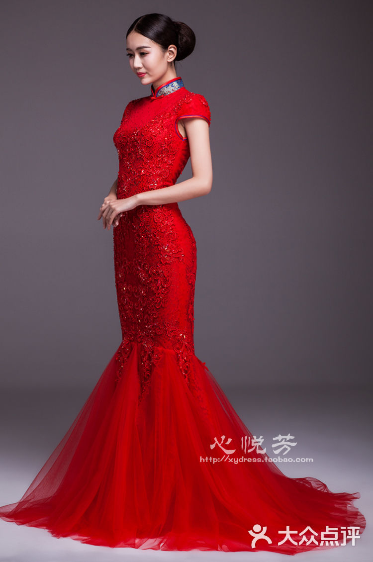 红色旗袍婚纱照_红色旗袍(2)