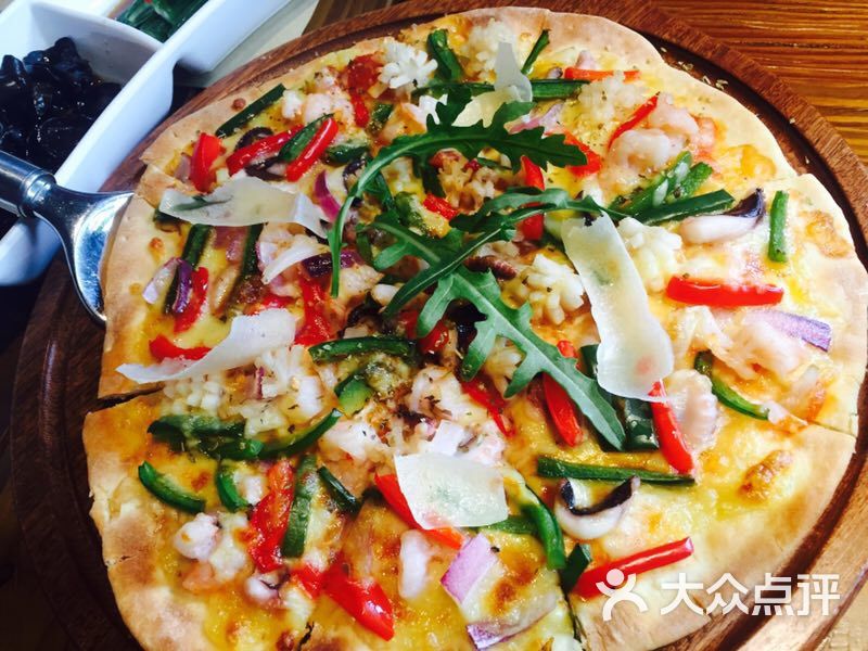 好莱屋32街音乐主题餐厅