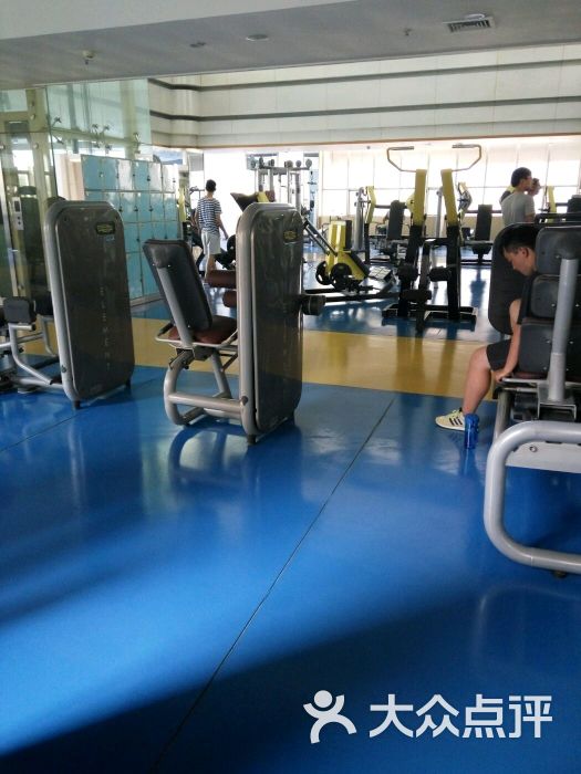 亚特体育俱乐部(凤城八路店)-图片-西安运动健身