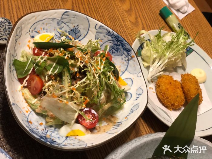 绊·日本料理蔬菜蟹籽沙拉图片