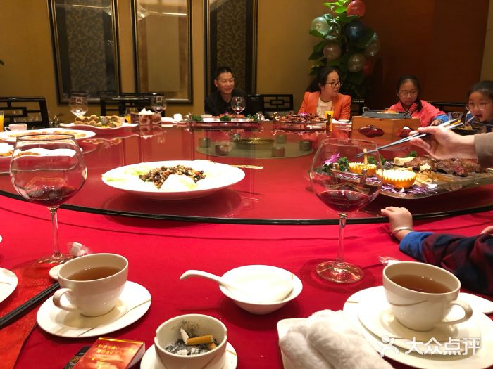 南粤轩中餐厅(深圳宝利来国际大酒店)图片