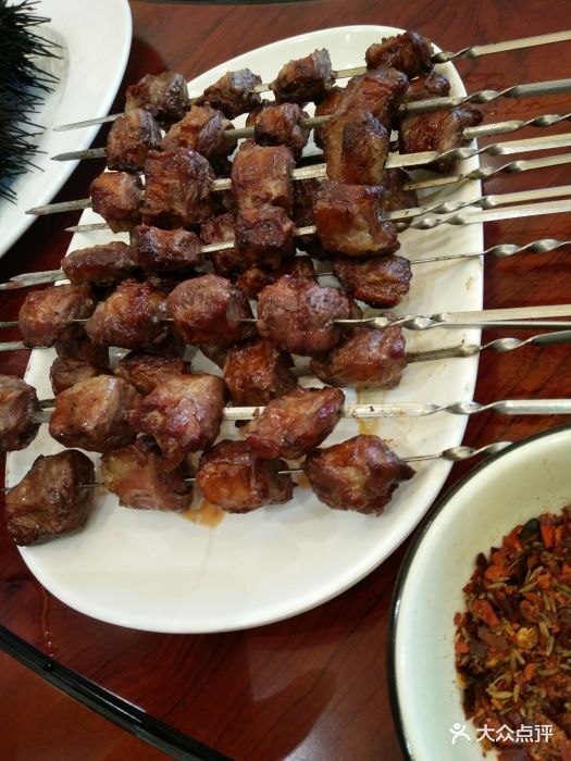 正黄旗海鲜烧烤大排档(甘井子万达东市店)-烤护心肉