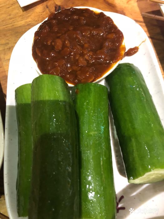 木屋烧烤(新洲店)小黄瓜蘸酱图片
