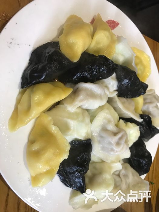 船歌鱼水饺(闽江路店)全家福饺子图片 第2张