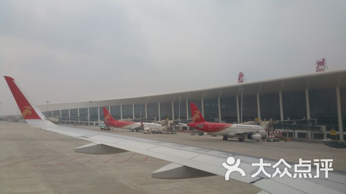 郑州新郑国际机场是中国八大区域性枢纽机场之一,中国四大货运机场之